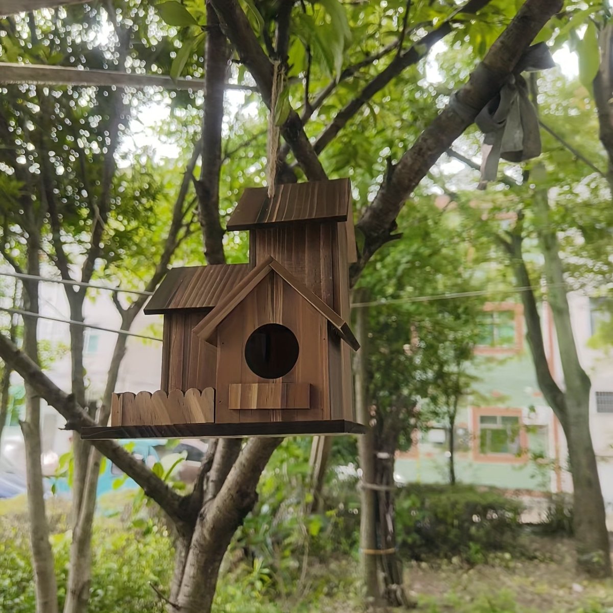 Rustic Solid Wood Birdhouse with Multiple Nesting Chambers for Outdoor Use