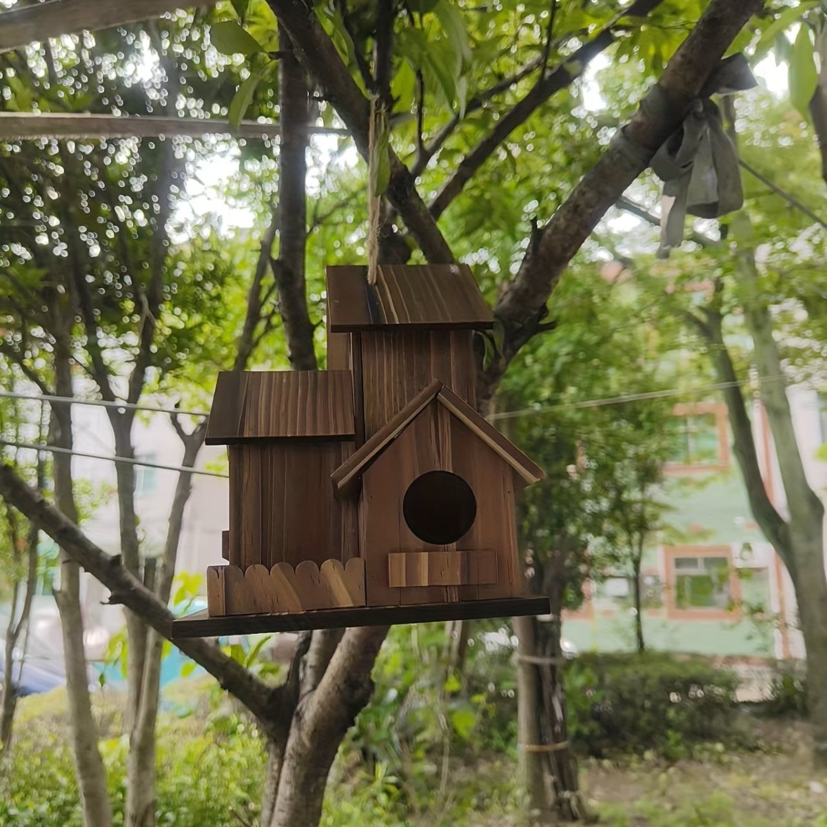 Rustic Solid Wood Birdhouse with Multiple Nesting Chambers for Outdoor Use