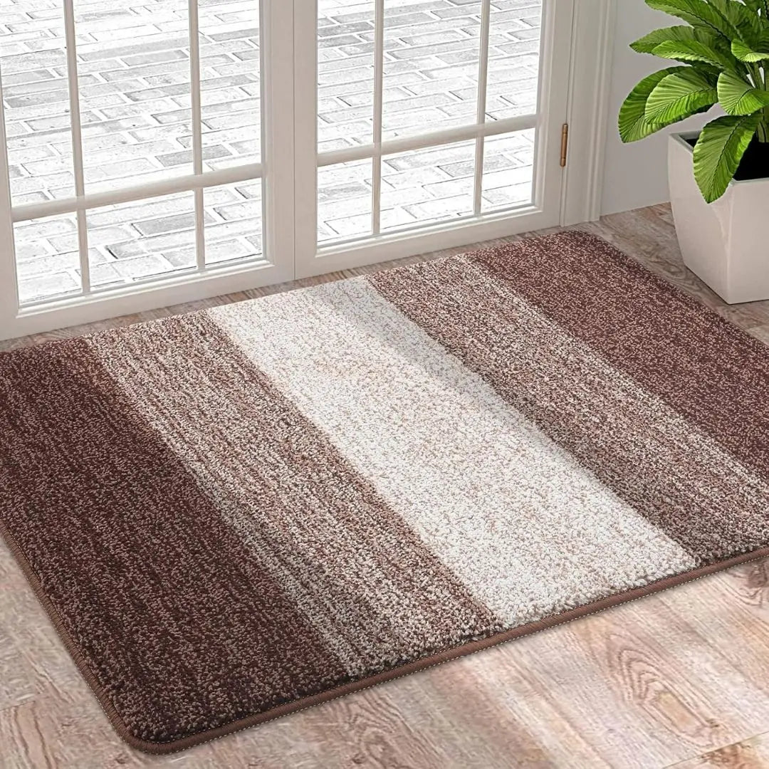 Washable Door Mat for Entrances with Water-Absorbing Design