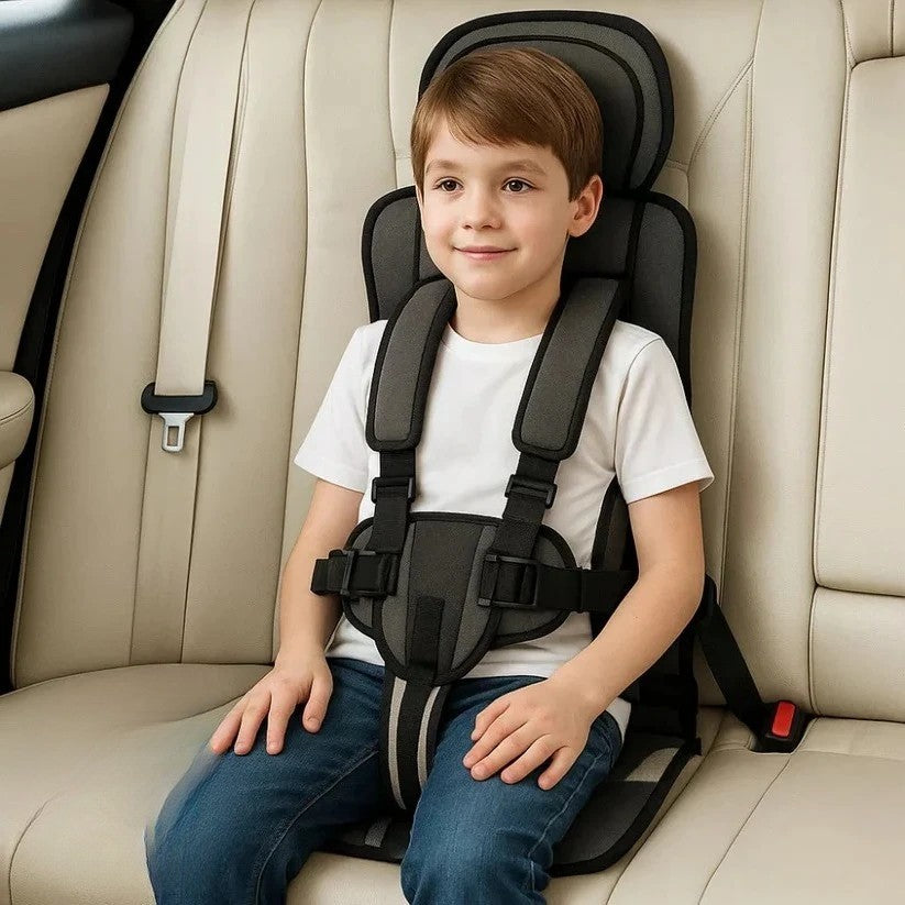 Foldable Travel Child Seat | Quick Setup with Harness System for On-the-Go Use