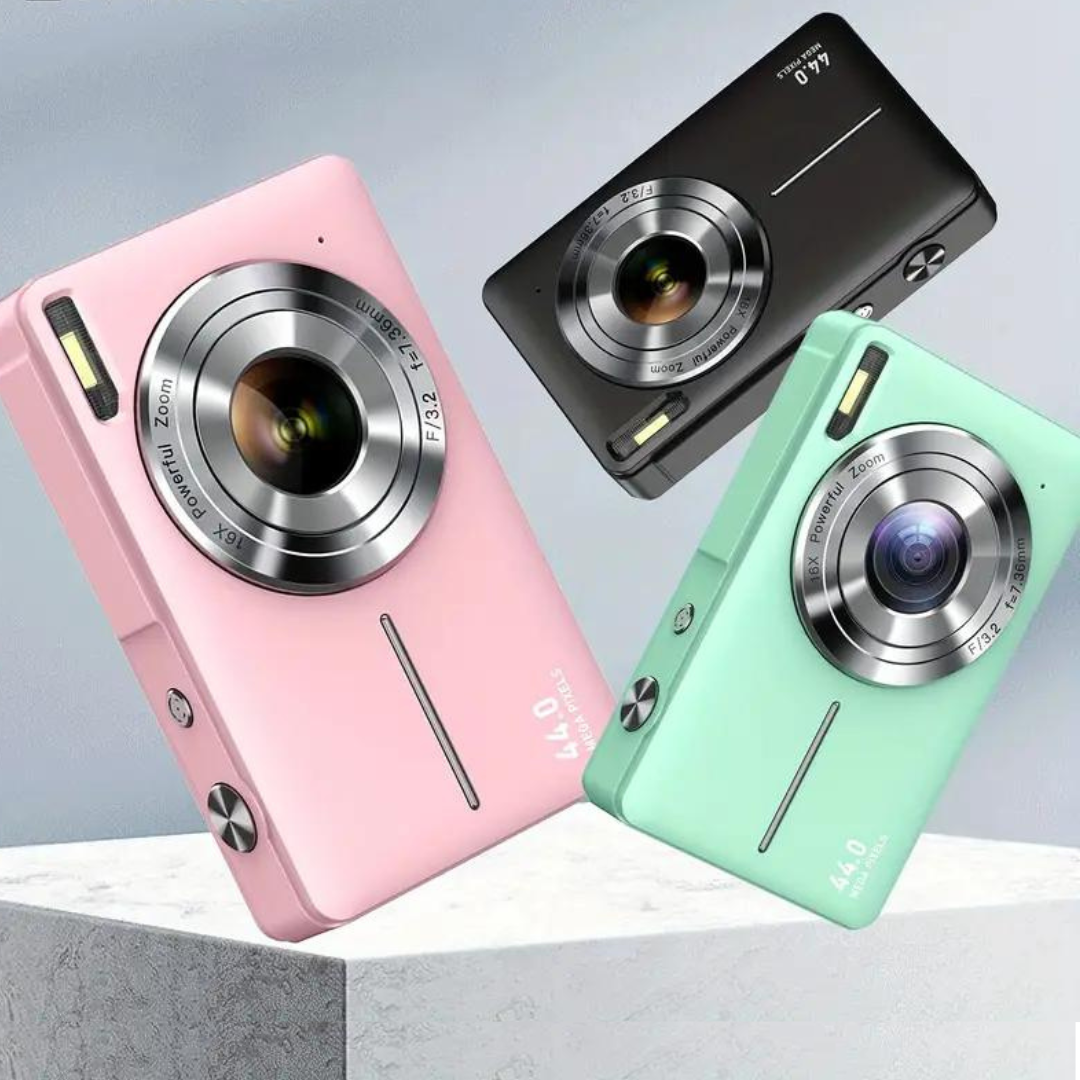 Vintage-Inspired Digital Camera - Capture Timeless Moments