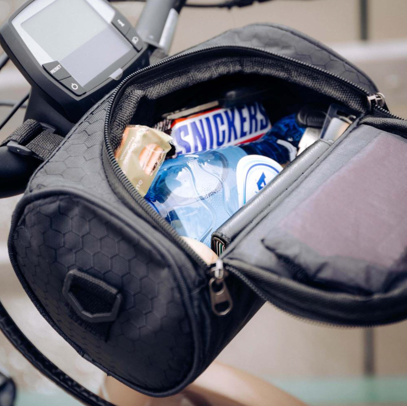 Compact Bike Handlebar Bag with Phone Pocket – Convenient Storage for On-the-Go