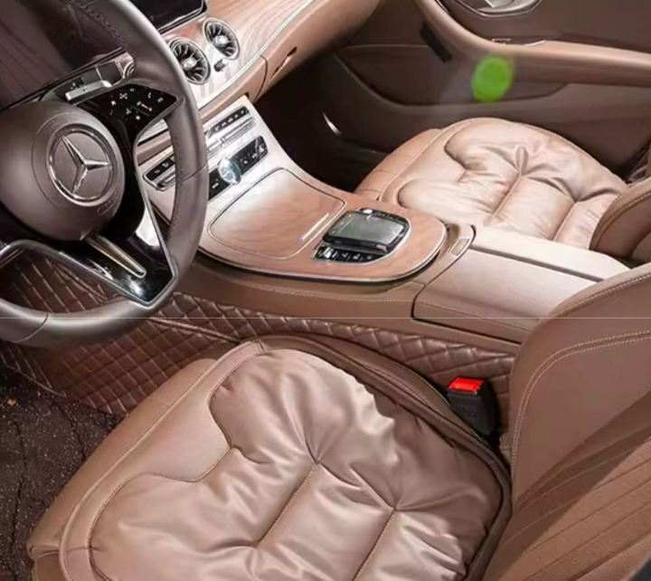 Ergonomic Car Seat Cushion with Custom Fit