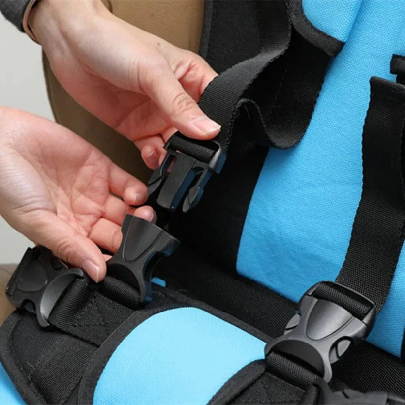 Foldable Travel Child Seat | Quick Setup with Harness System for On-the-Go Use
