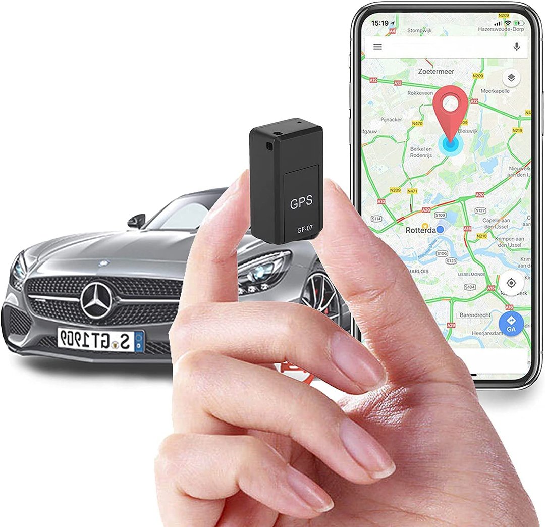 Compact Magnetic Global GPS Tracker