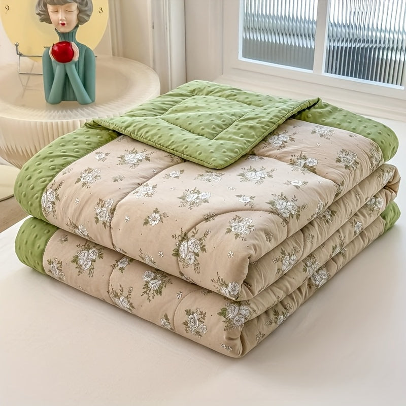Lightweight Floral Summer Quilt for Breathable Sleep Comfort
