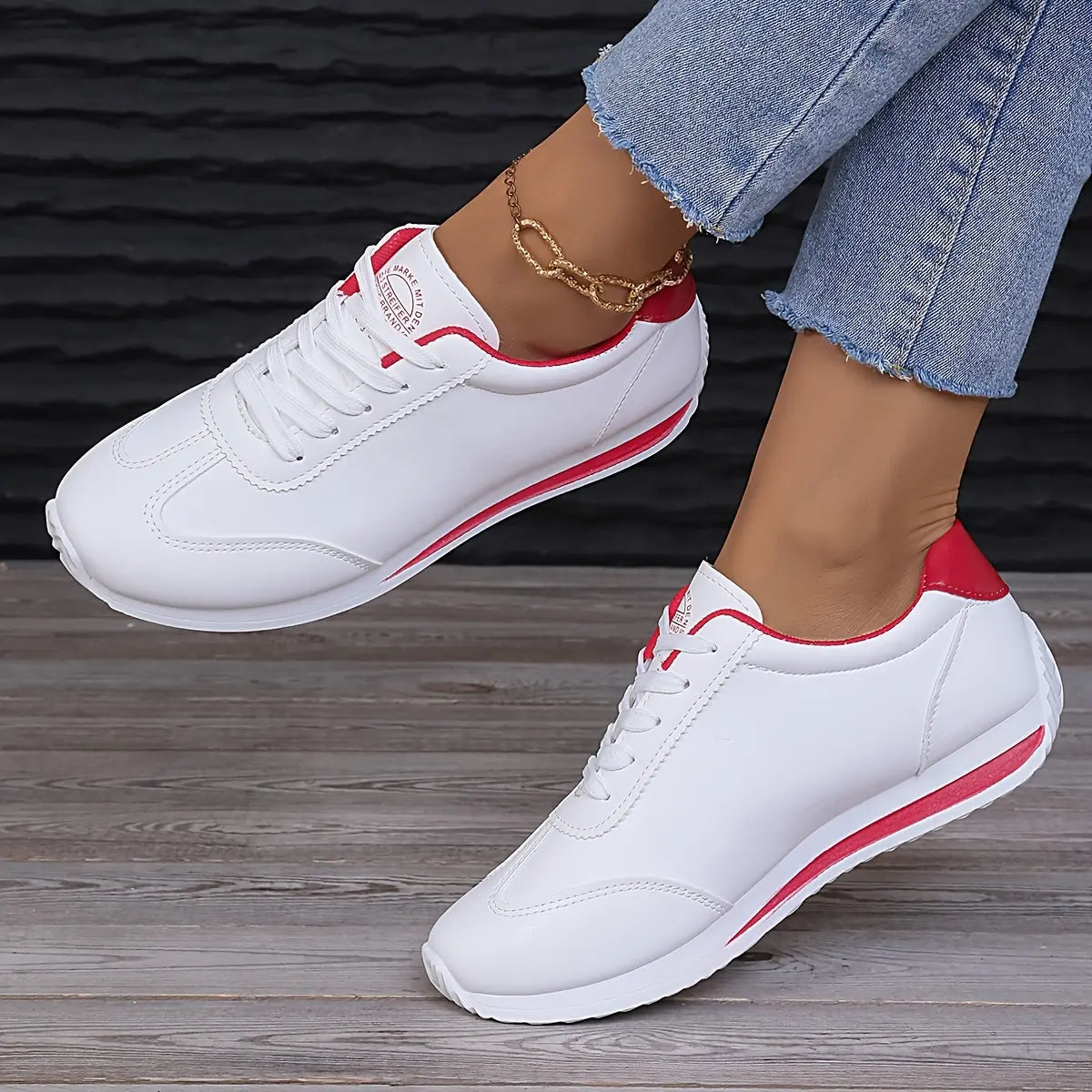 Women's Comfortable Sneaker | White