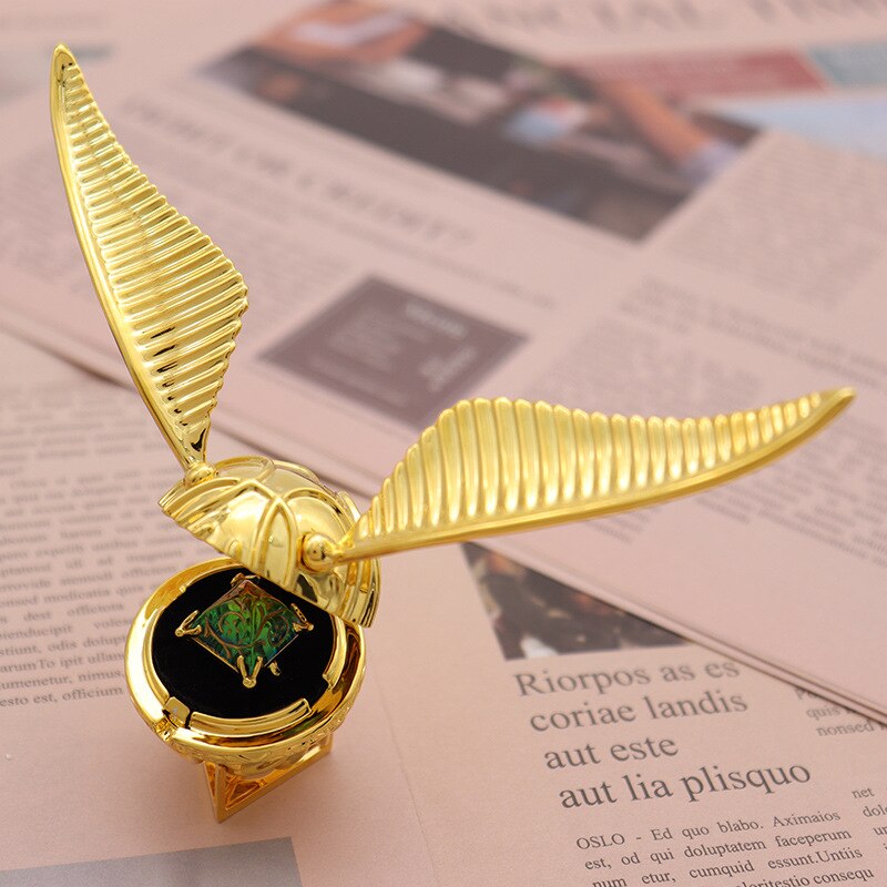 Gold Plated 18k Treasure Ring Box with Movable Design | Luxury Jewelry