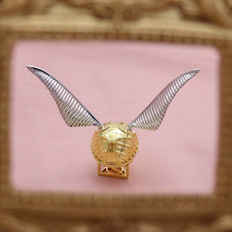 Gold Plated 18k Treasure Ring Box with Movable Design | Luxury Jewelry